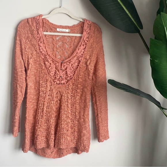 Solitaire Women's Sweater in Coral - Picture 2 of 7